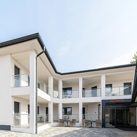 Kapuvár Jam Panzio酒店 外观 照片